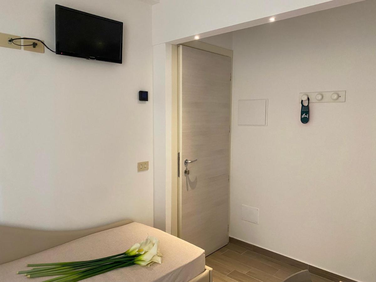 Hotel Philadelphia กัตตอลิกา ภายนอก รูปภาพ