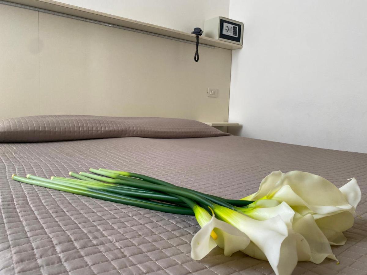 Hotel Philadelphia กัตตอลิกา ภายนอก รูปภาพ