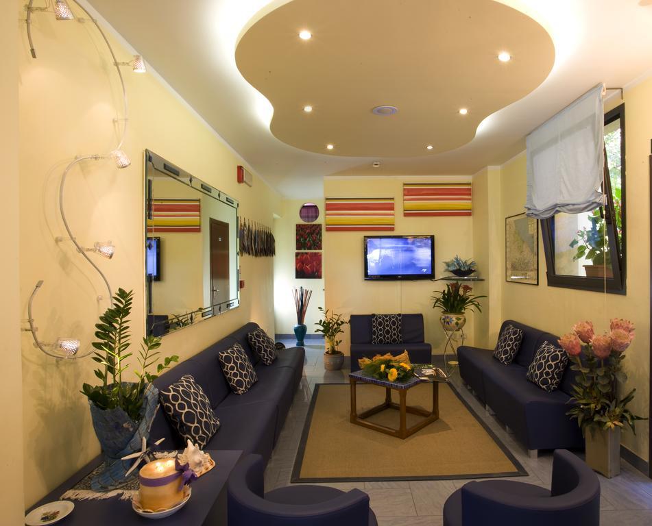 Hotel Philadelphia กัตตอลิกา ภายนอก รูปภาพ