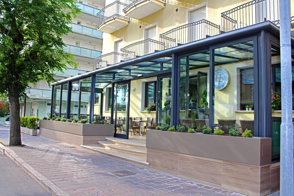 Hotel Philadelphia กัตตอลิกา ภายนอก รูปภาพ